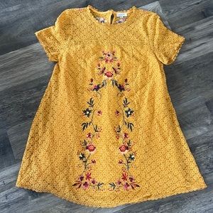 Umgee dress floral lace yellow Sz S